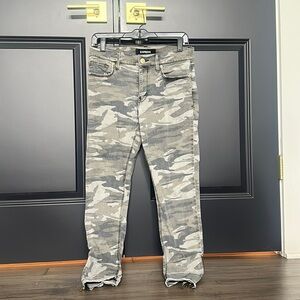 Express Mid Rise Camo Ankle Legging Skinny Jean